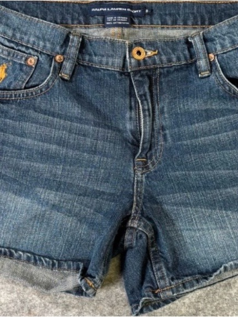 Ralph Lauren Polo Sport
Midrise Jorts Blue Jean
Denim Shorts 4" Inseam Y2K